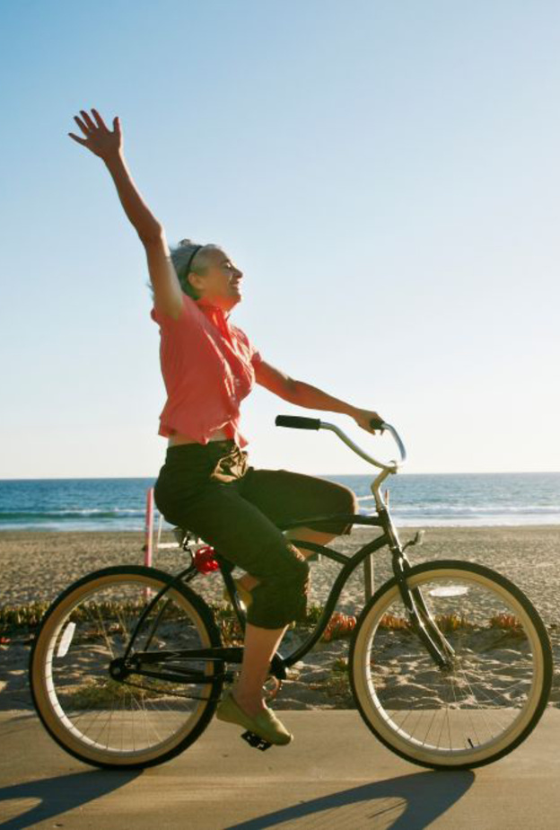 ركوب الدراجة الهوائية يوميا يساعدك على التخلص من الكرش و شد عضلات جسمك