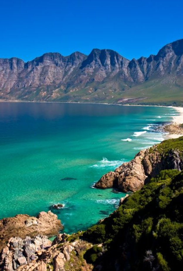  اسبانيا من افضل الدول لشهر العسل في الصيف