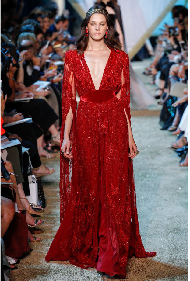 فستان من زهير مراد