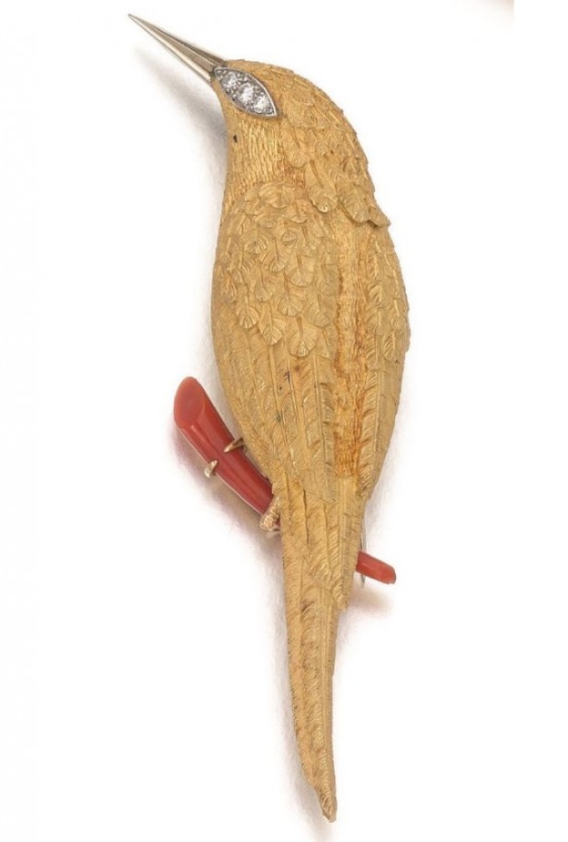 دبوس ربطة عنق وأزرار أكمام ودبوس ربطة عنق من الياقوت والماس