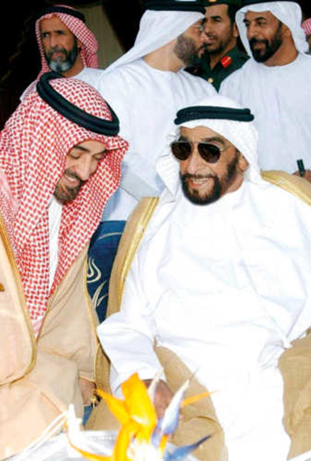  اسم الشيخ زايد اقترن بالعطاء وتقديم العون لكل محتاج - المصدر  