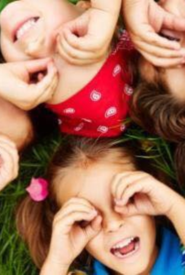 كيفية تشجيع الطفل على تكوين صداقات