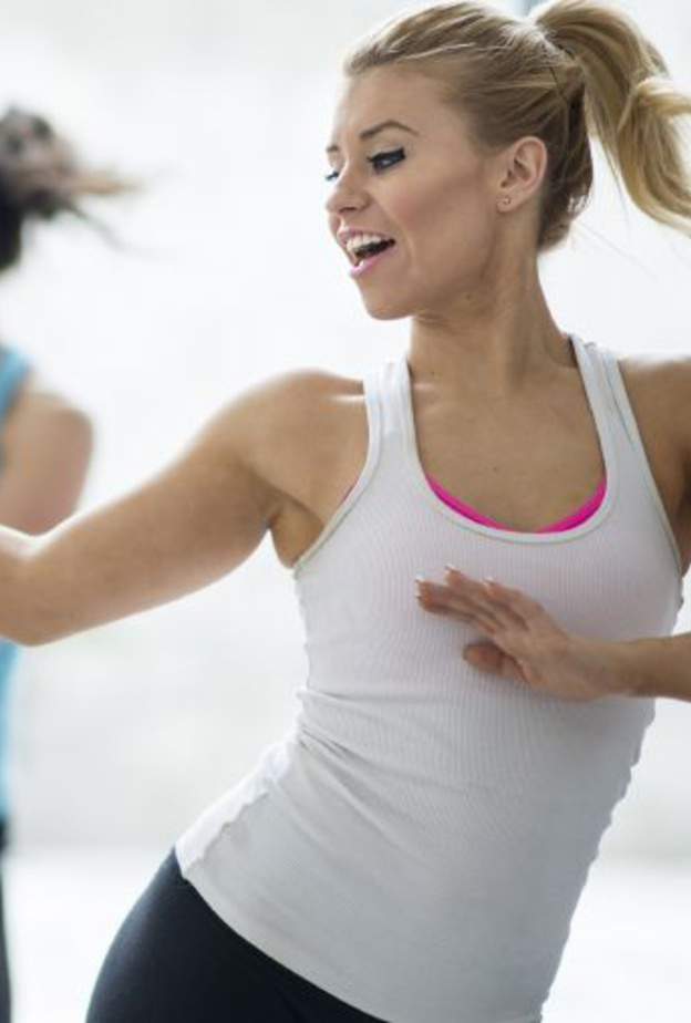 تمرينات اليوغا البسيطة مفيدة لميزان رشاقتك قبل حفل الزفاف