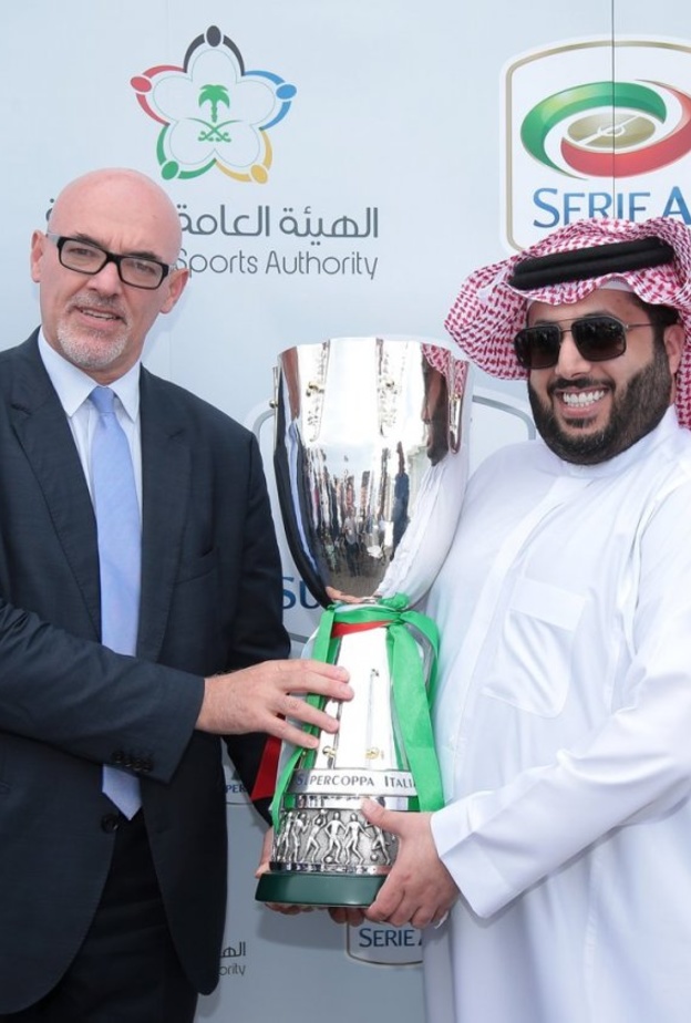  نهائي كأس السوبر الايطالي في السعودية