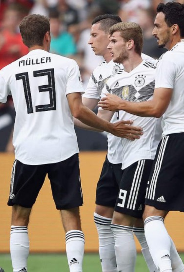 منتخب السعودية يخسر أمام ألمانيا قبل افتتاح كأس العالم