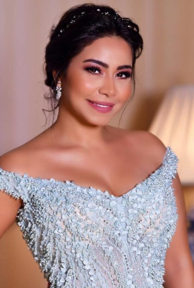 شيرين عبد الوهاب بدون مكياج