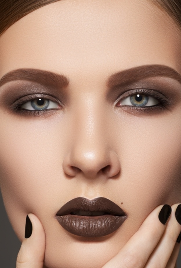  احمر شفاه بني شوكولا