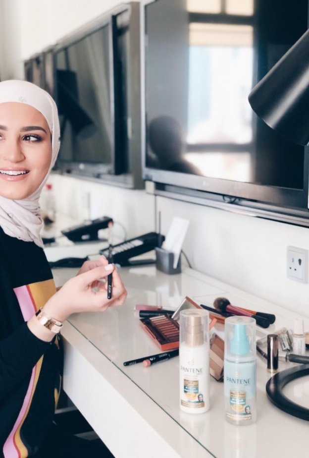 امنحي شعرك المحجب عناية متخصصة في هذا الشهر الفضيل