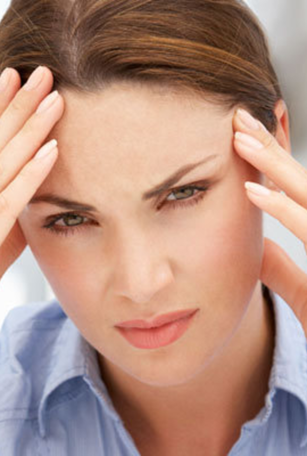 الصداع من أعراض نقص الحديد في الدم