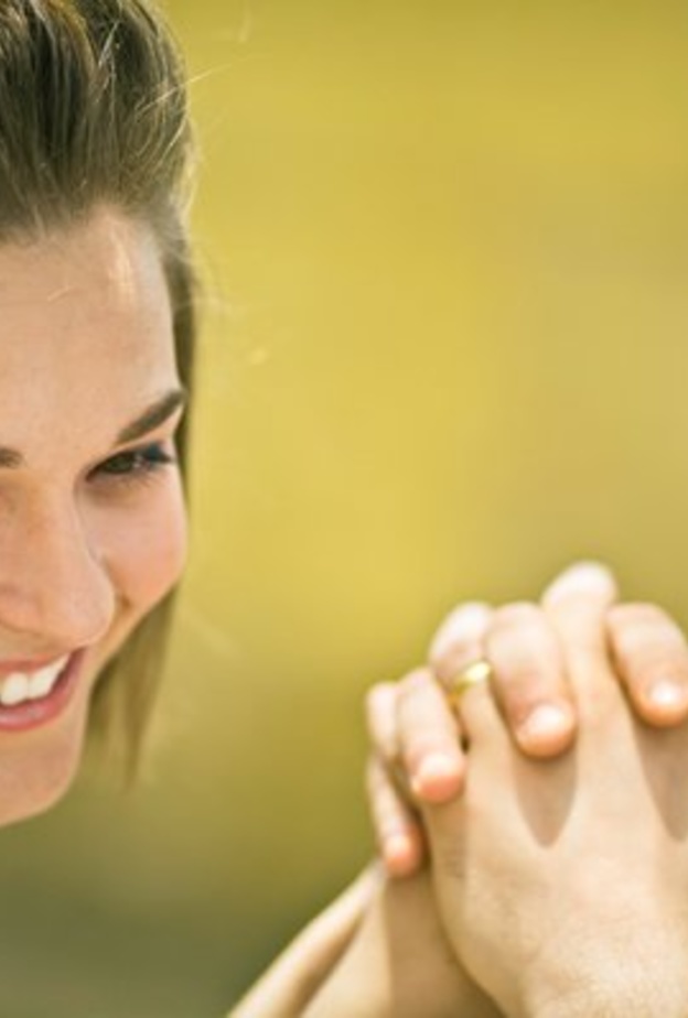 نصائح للرجال لكيفية التعامل مع المرأة الخجولة 