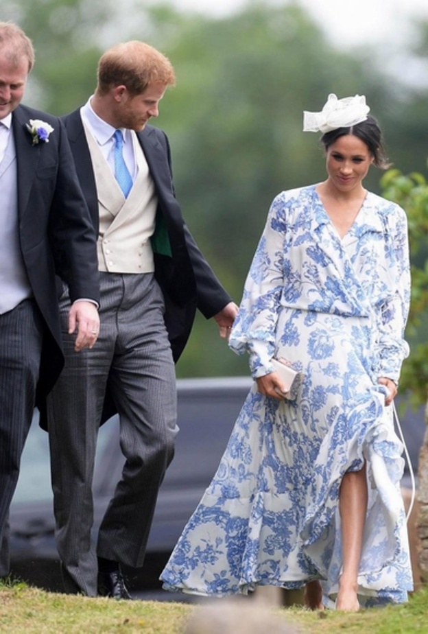 إطلالة أنيقة لـ ميغان ماركل في حفل زفاف ابنة شقيقة الأميرة ديانا