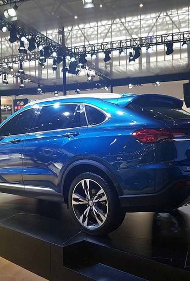 تعرفي إلى النسخة الصينية من "لامبورغيني أوروس"