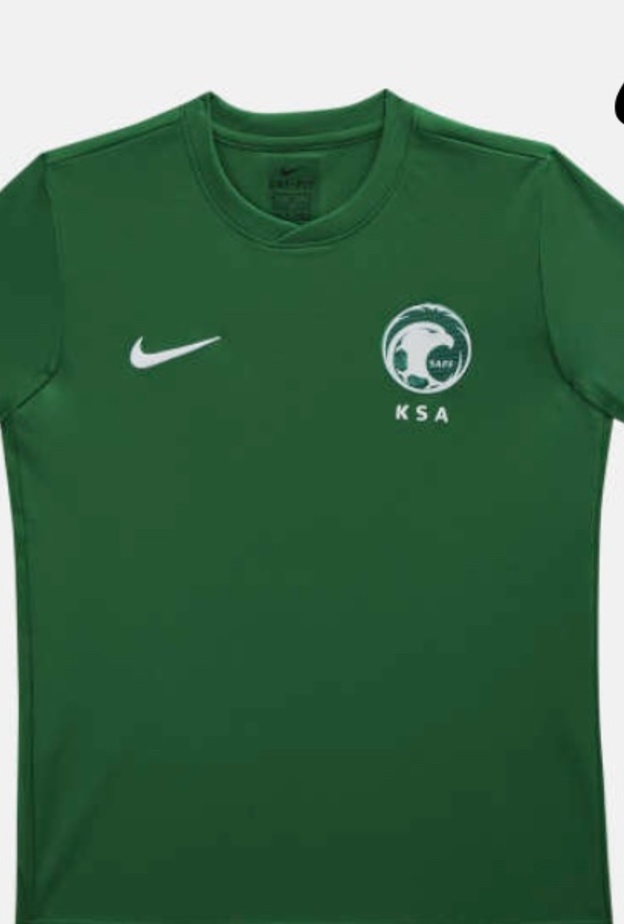 مشجعات المنتخب السعودي على المدرجات