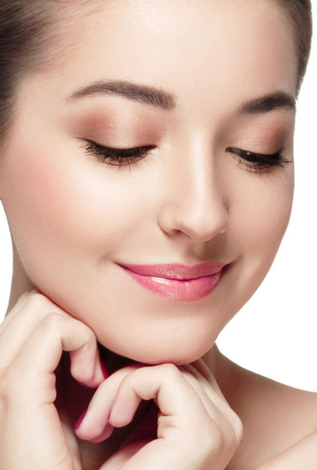 اختاري ألوان ظلال العيون الصيفية