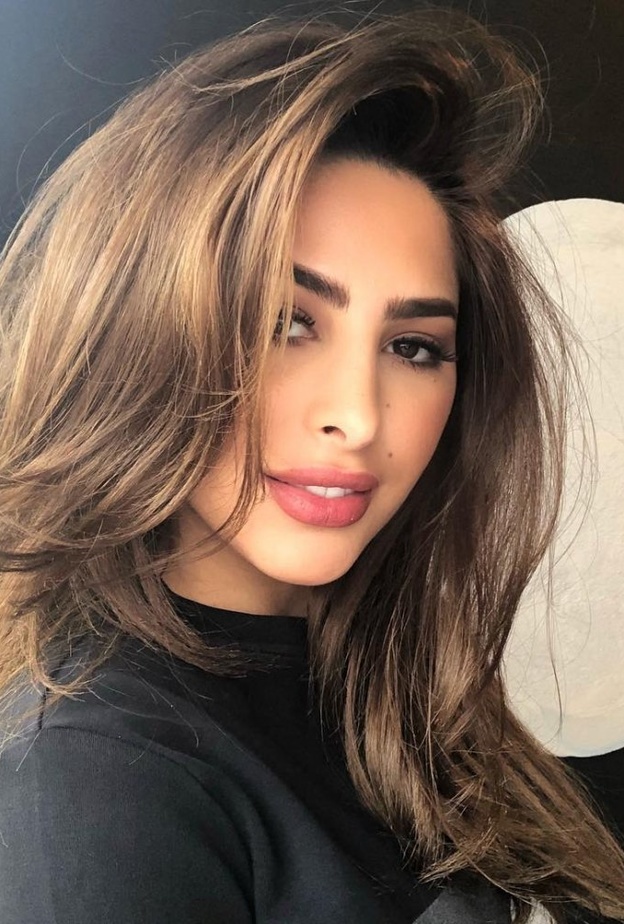 تعرفي على أسرار ديالا مكي و فوز الفهد المذهلة للعناية بالشعر خلال فصل الصيف