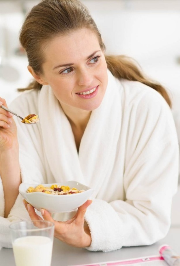 لا يمكن الإستفادة من رجيم الكورن فليكس فقط دون أطعمة أخرى لخسارة الوزن بسرعة بشكل صحي