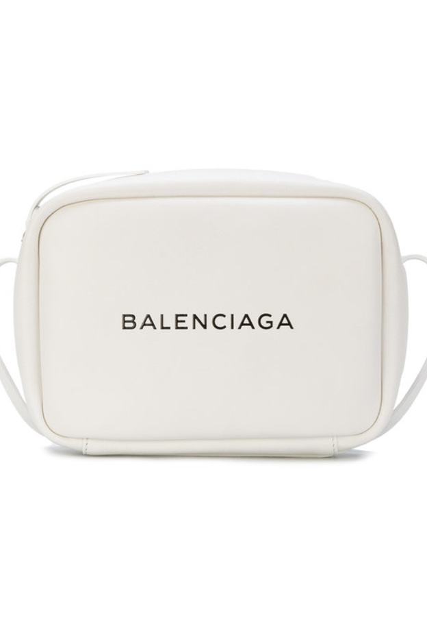 ماهي حقيبة الكاميرا camera case bag وما فائدتها؟ 