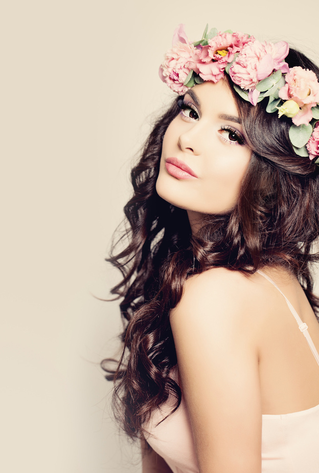 الطرق الطبيعية افضل وسيلة لتعطير الشعر لفترة اطول