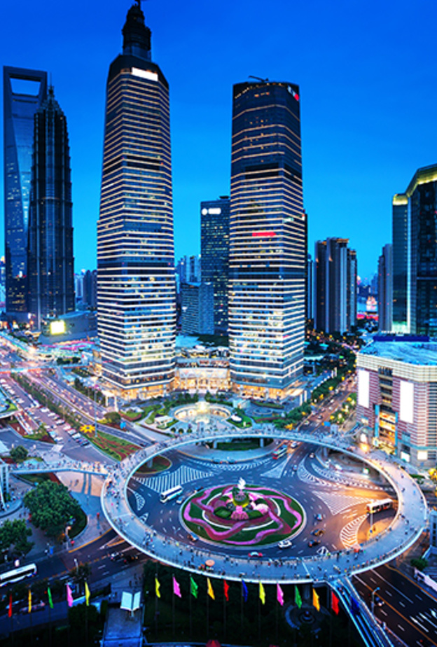 من ديزني لاند هونغ كونغ