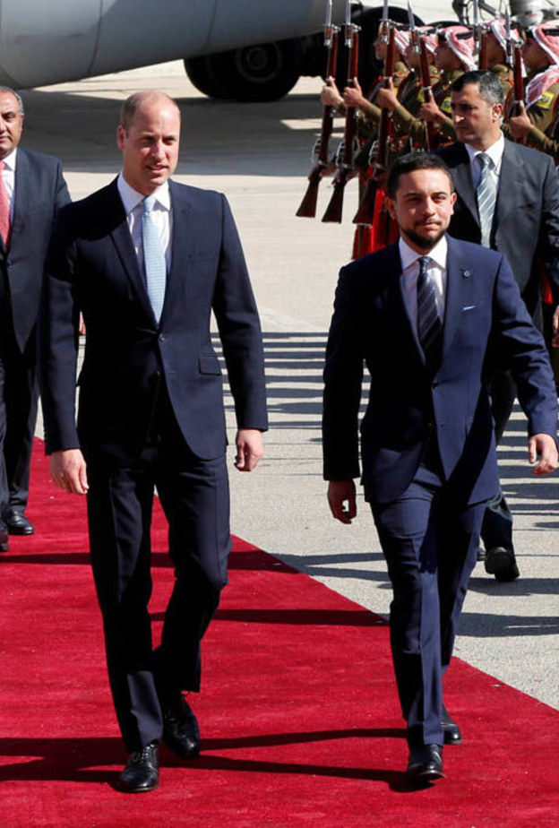 أناقة الأمير ويليام خلال زيارته الى الأردن