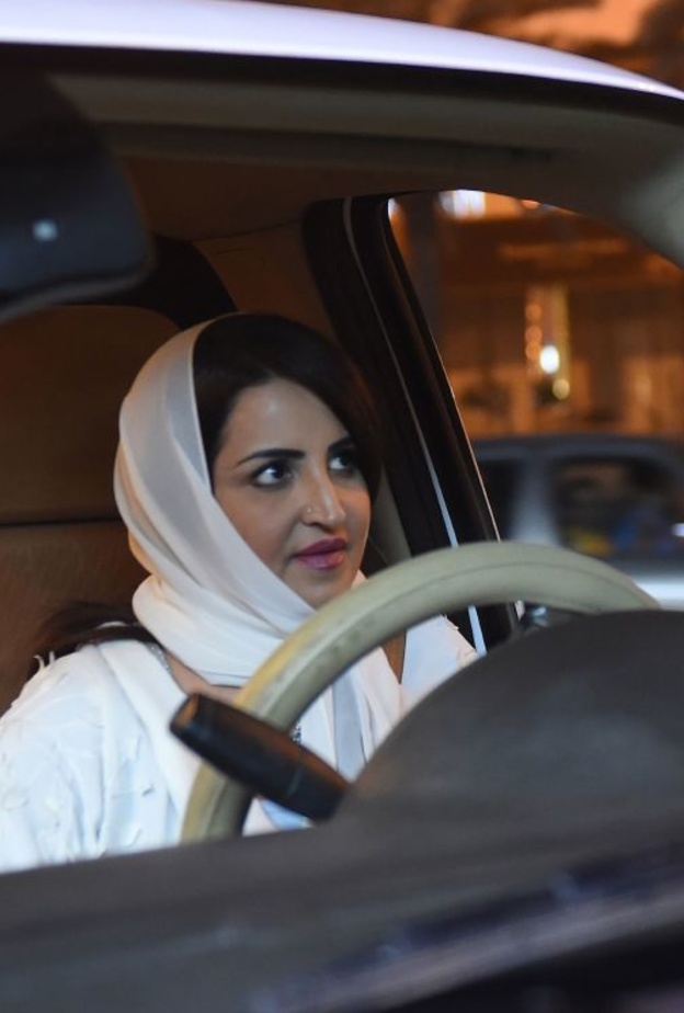 هناك جهاز خاص للتأكد من هوية ومعلومات السائقة