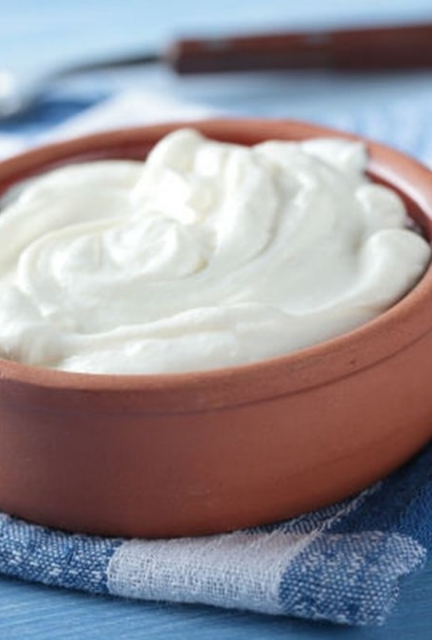 الزبادي من الأطعمة الممنوعة بعد زراعة الكبد