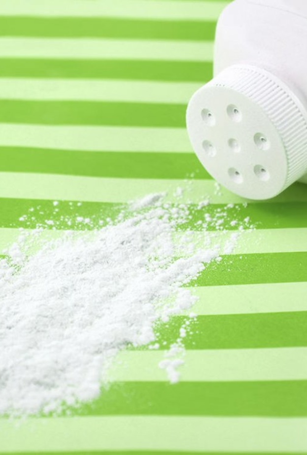 بودرة التلك تسبب السرطان