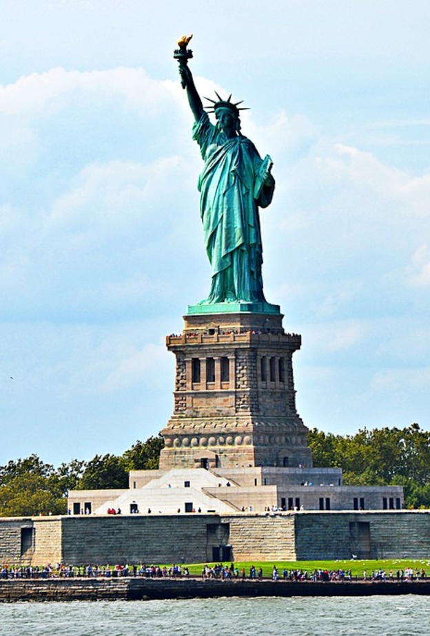 تمثال الحرية أهم معالم نيويورك