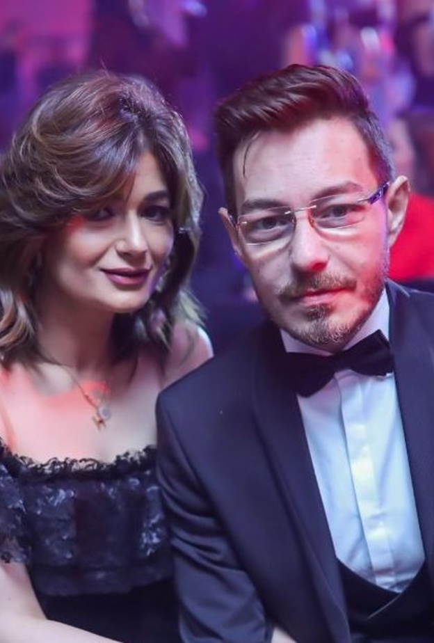 احمد زاهر وزوجته