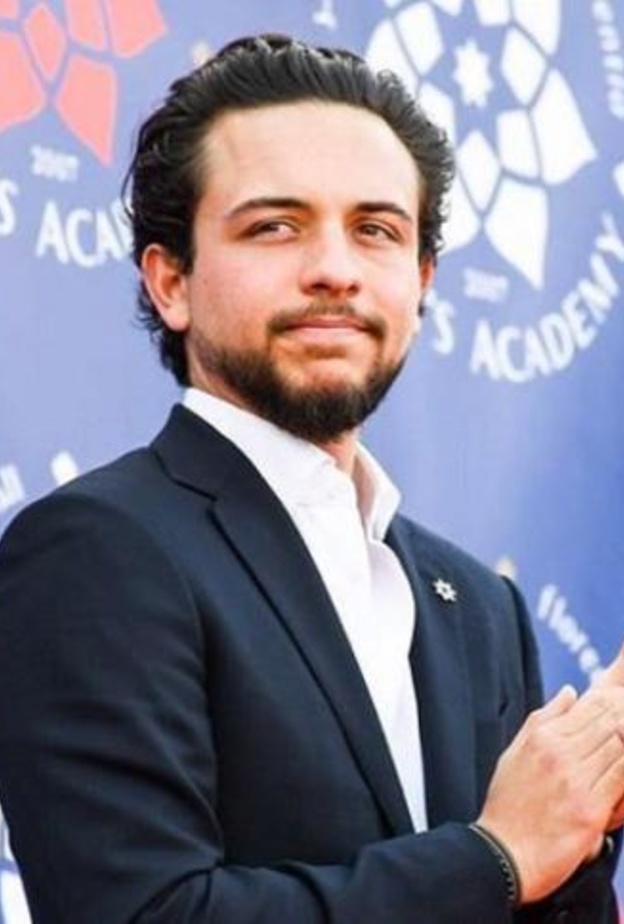 تعيين الأمير الحسين وليا للعهد