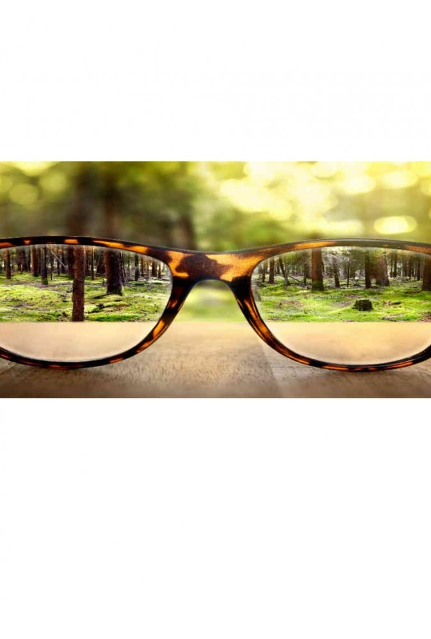 النظارات الطبية أحد علاجات قصر النظر