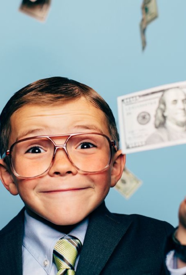  مصروف المدرسة هو مصروف يومي تحدده الأسرة بما يتناسب مع عمر واحتياجات الطفل