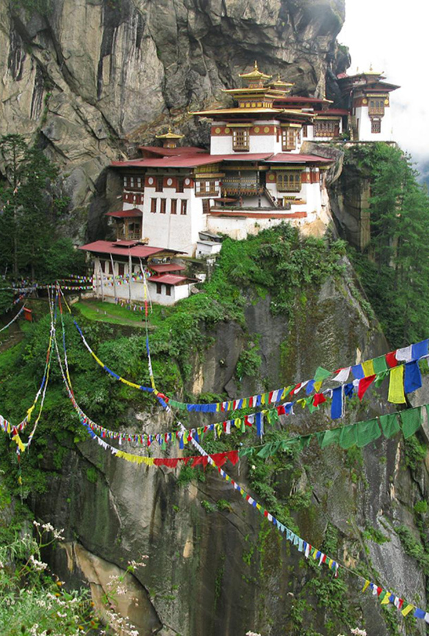 مملكة بوتان .. آخر شانغريلا على الأرض