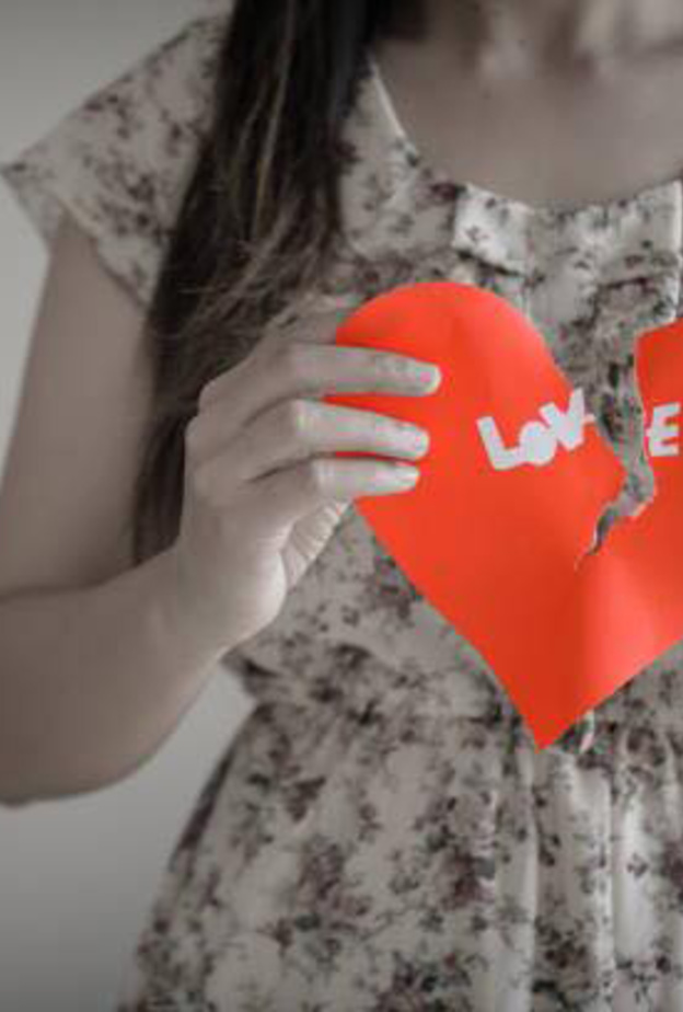 علامات الحب من طرف واحد 