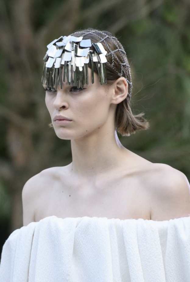 صيحات جنونية في المكياج من دار Ronald Van Der Kemp