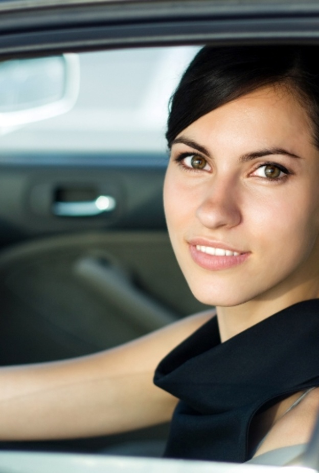 النساء من اي أبراج هم الأكثر مهارة في قيادة السيارات