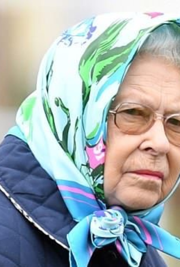 مناقشة خطط وفاة ملكة بريطانيا