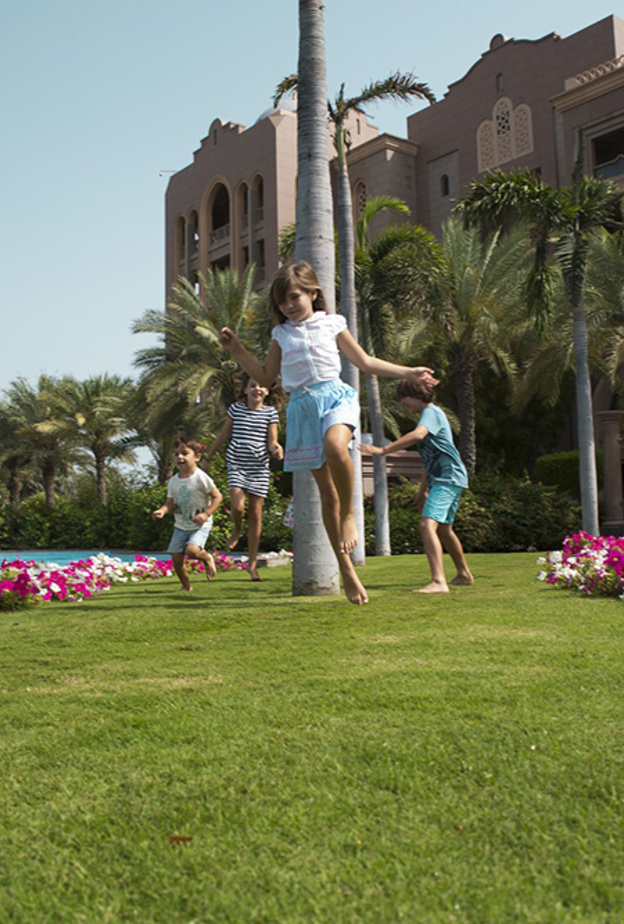  أبرز المخيمات الصيفية للأطفال في الإمارات