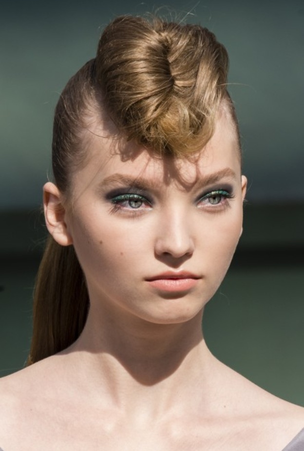  مكياج عيون باللون الأخضر لشتاء 2019 من دار شانيل Chanel