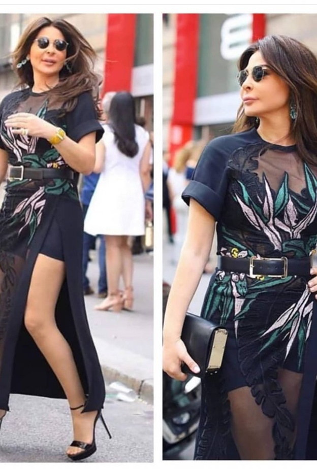 إطلالة اليسا في عرض أزياء‎ ‎إيلي صعب الباريسي