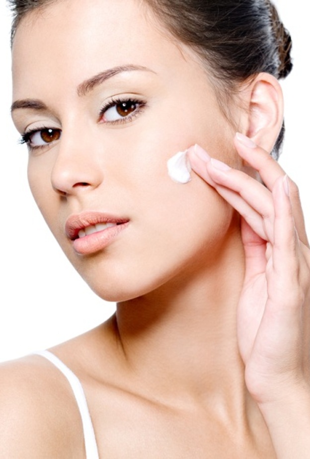 ماسك بيكربونات الصوديوم مع زيت الزيتون يعالج مشاكل البشرة