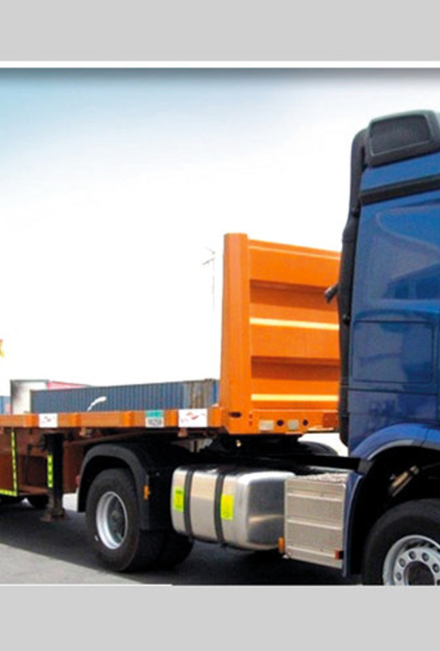  يشترط عدم تجاوز الشاحنة ذات المقطورات المزدوجة 35 م طولاً و2.9 م عرضاً. من المصدر