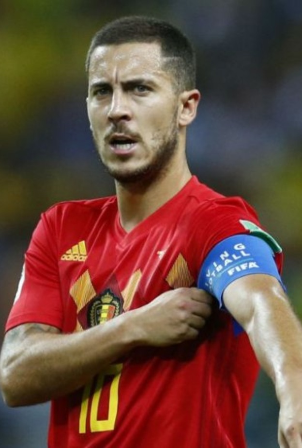 هازارد من مواليد 7 يناير 1991 وينتمي لبرج الجدي المطلّ على منعطف مهم وايجابي