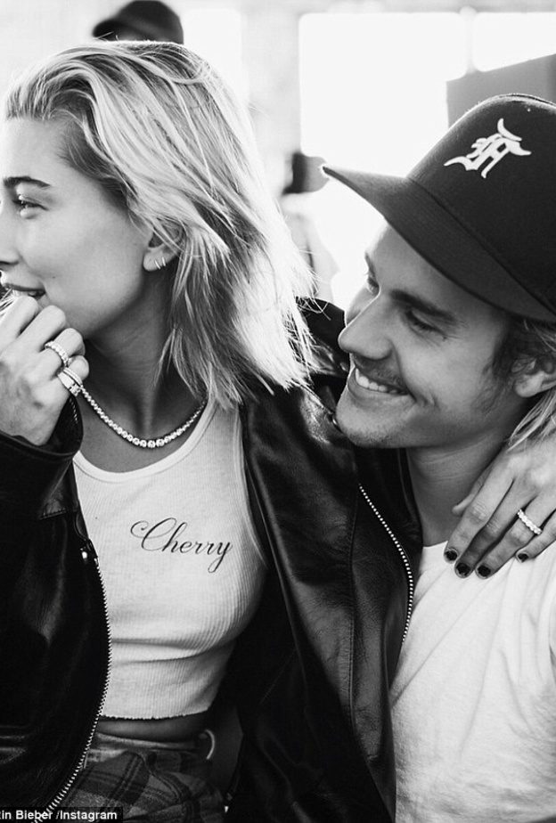 جاستن بيبر وهايلي بالدوين