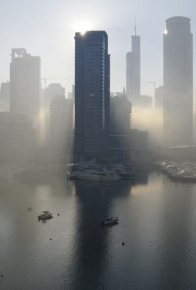 الطقس في الإمارات حار رطب ومغبر حتى الثلاثاء