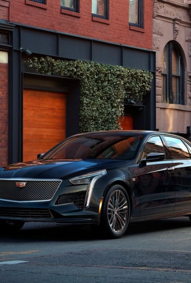 " CT6" سيارة فاخرة من "كاديلاك"