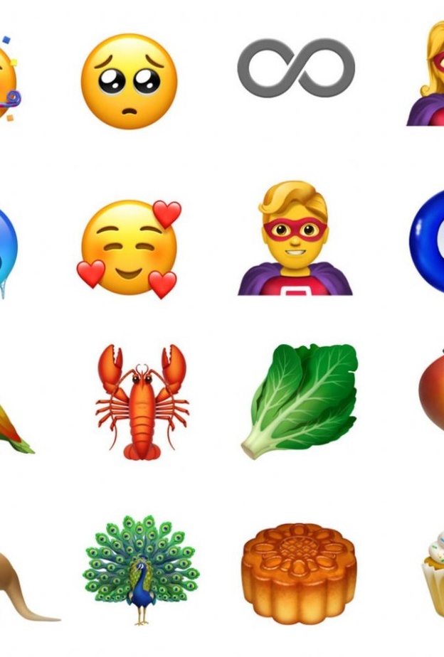 إيموجي امرأة صهباء من آبل
