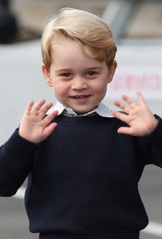 احتفال مصغر في عيد ميلاد الأمير جورج