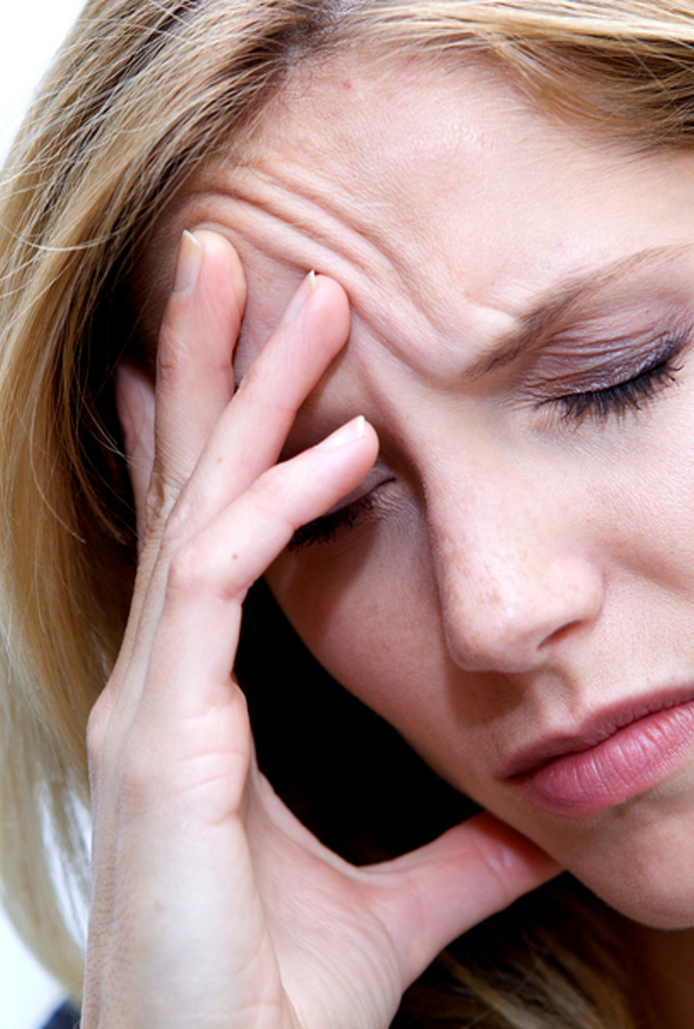 صداع الراس مع العين من اعراض الصداع النصفي