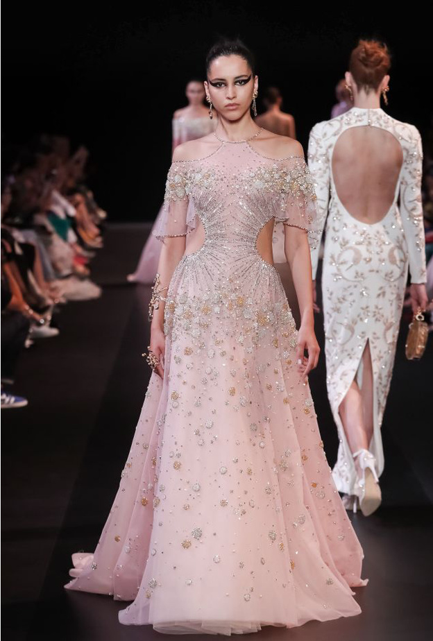 فستان من VALENTINO